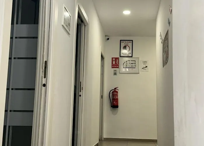 Hotel cerca del colegio: Hostel Welcome Benidorm